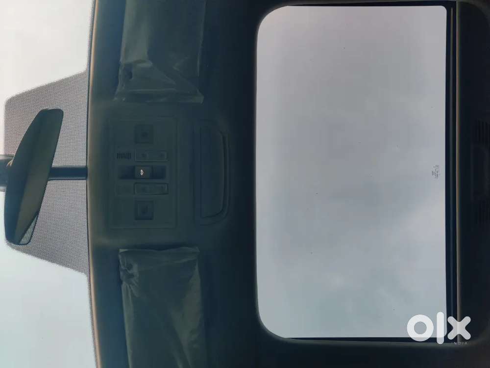 Skoda Kushaq Style 1.5 Tsi At 6 Airbag Dsg