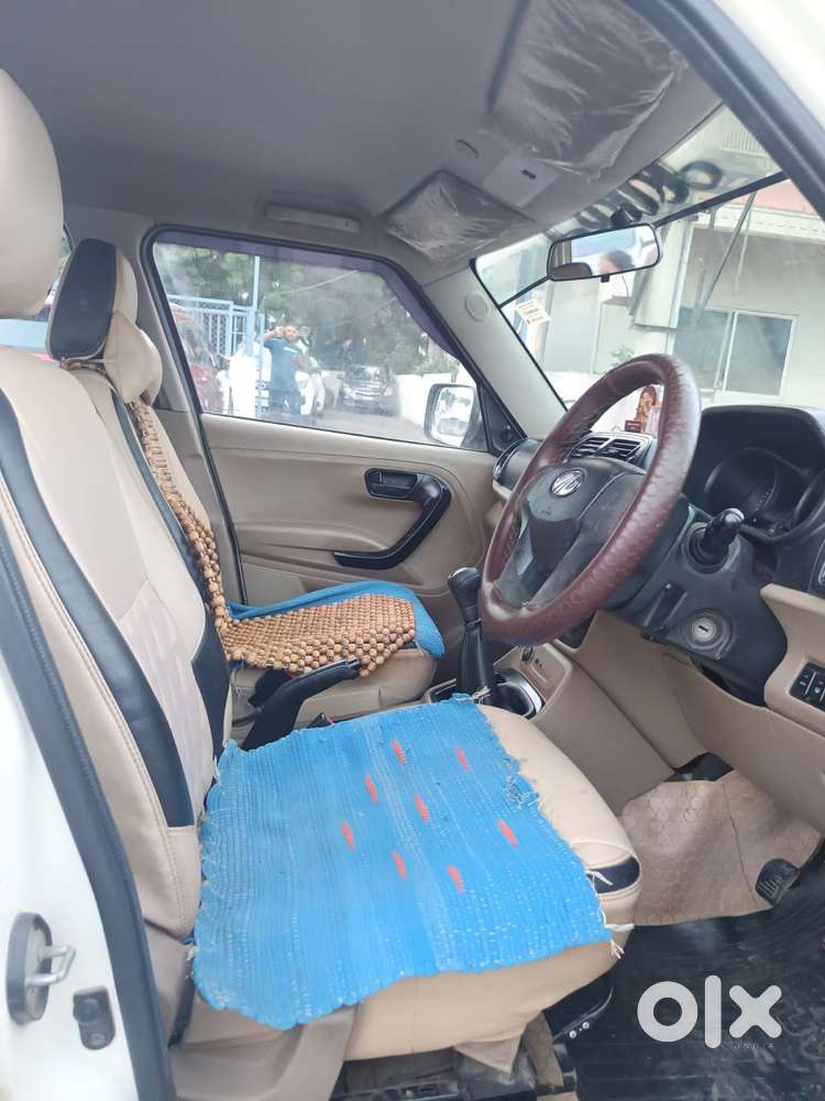 Mahindra Tuv 300 T6 Plus, 2019, Diesel
