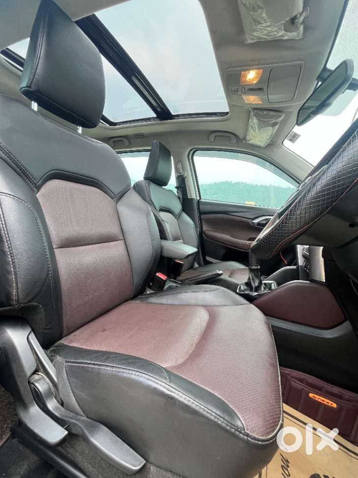 Maruti Suzuki Grand Vitara 1.5 Alpha Smart Hybrid, 2024, Petrol