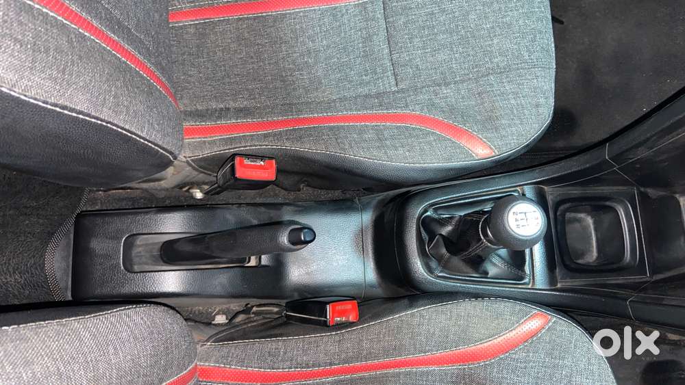 Maruti Suzuki Swift 1.2 Lxi (o), 2017, Petrol