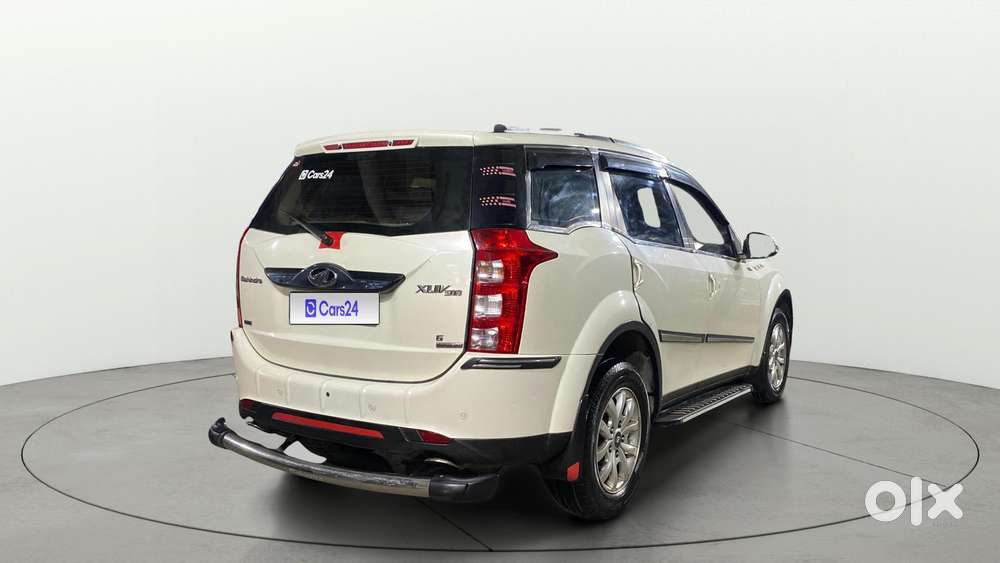 Mahindra Xuv500 At G 2.2 Mhwak, 2017, Petrol