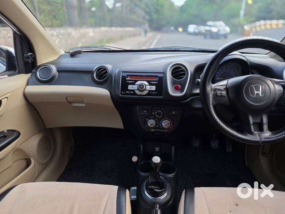 Honda Mobilio 1.5 S I-vtec Mt, 2015, Petrol