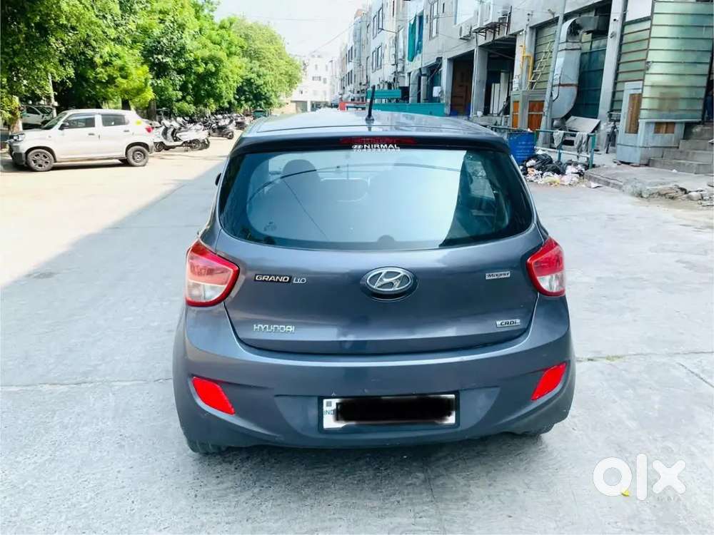 Hyundai Grand I10 2015 Car