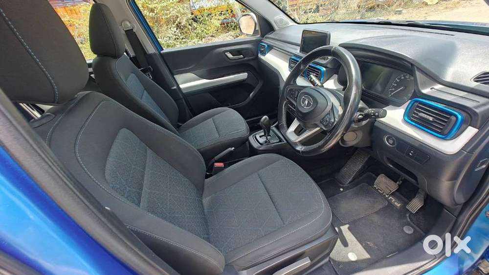 Tata Punch Creative Amt, 2022, Petrol