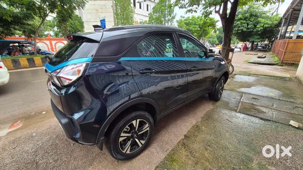 Tata Nexon Ev Xz Plus Lux 40.5kwh Battery