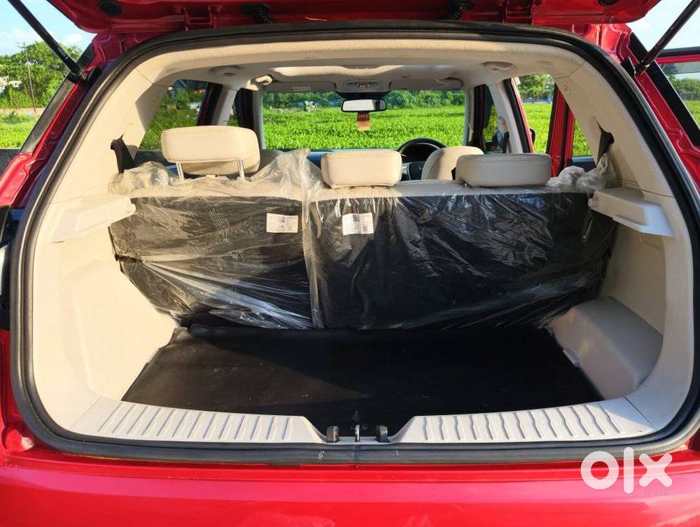 Mahindra Xuv300 W8 Option, 2021, Petrol