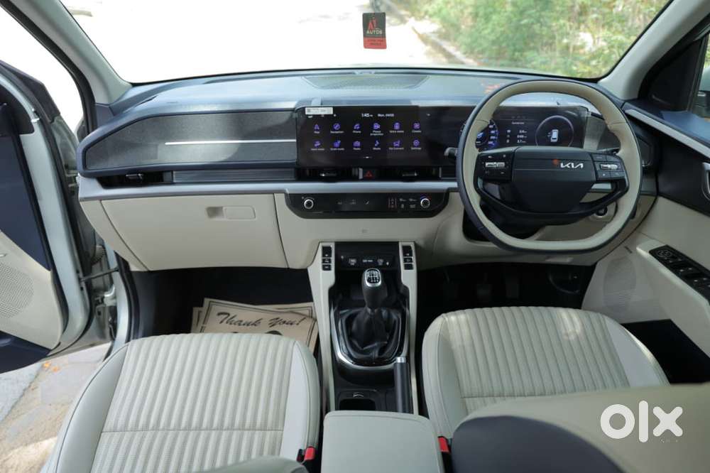 Kia Carens Clavis G 1.5 6mt, 2025, Petrol