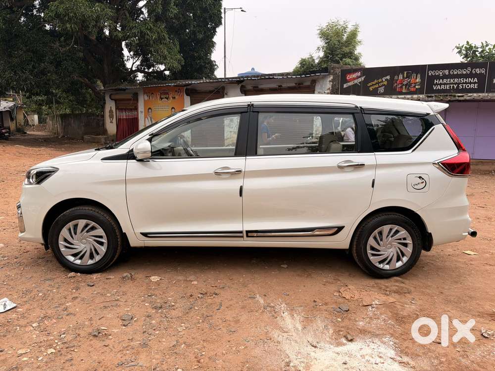 Maruti Suzuki Ertiga Vxi, 2024, Petrol