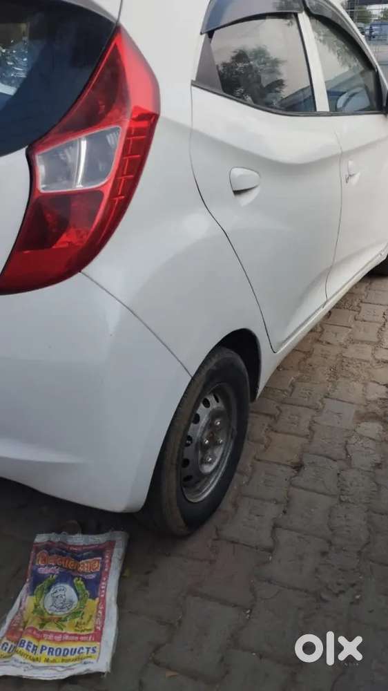 Urgent Sell Eon 2015 Model