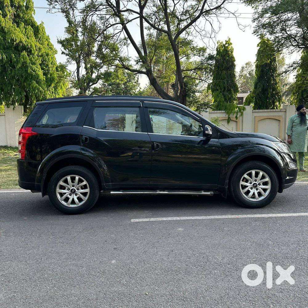 Mahindra Xuv500 At W10 Awd, 2015, Diesel