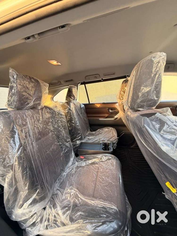 Toyota Innova Hycross Gx (o), 2025, Petrol