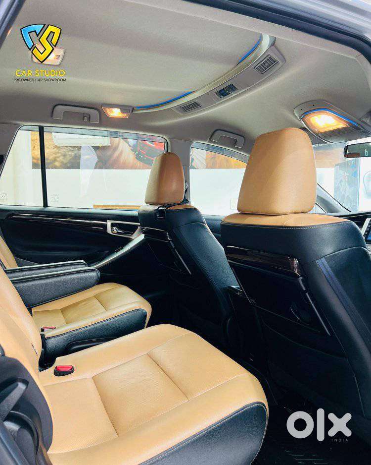 Toyota Innova Crysta [2020-ongoing] 2.4 Zx 7 Str, 2022, Diesel