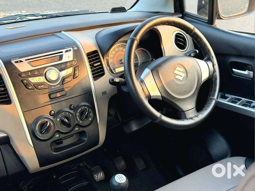 Maruti Suzuki Wagon R Vxi 1.0, 2016, Petrol