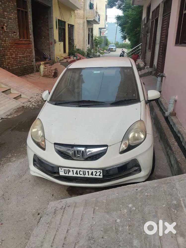 Honda Brio V Automatic 2016