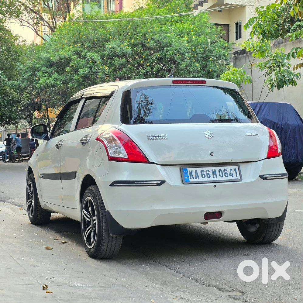Maruti Suzuki Swift Lxi, 2017, Petrol