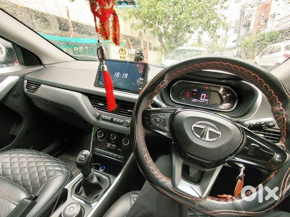 Tata Nexon 2022 Petrol
