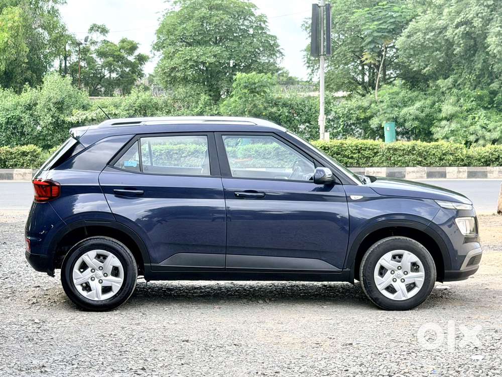Hyundai Venue S Turbo, 2020, Petrol