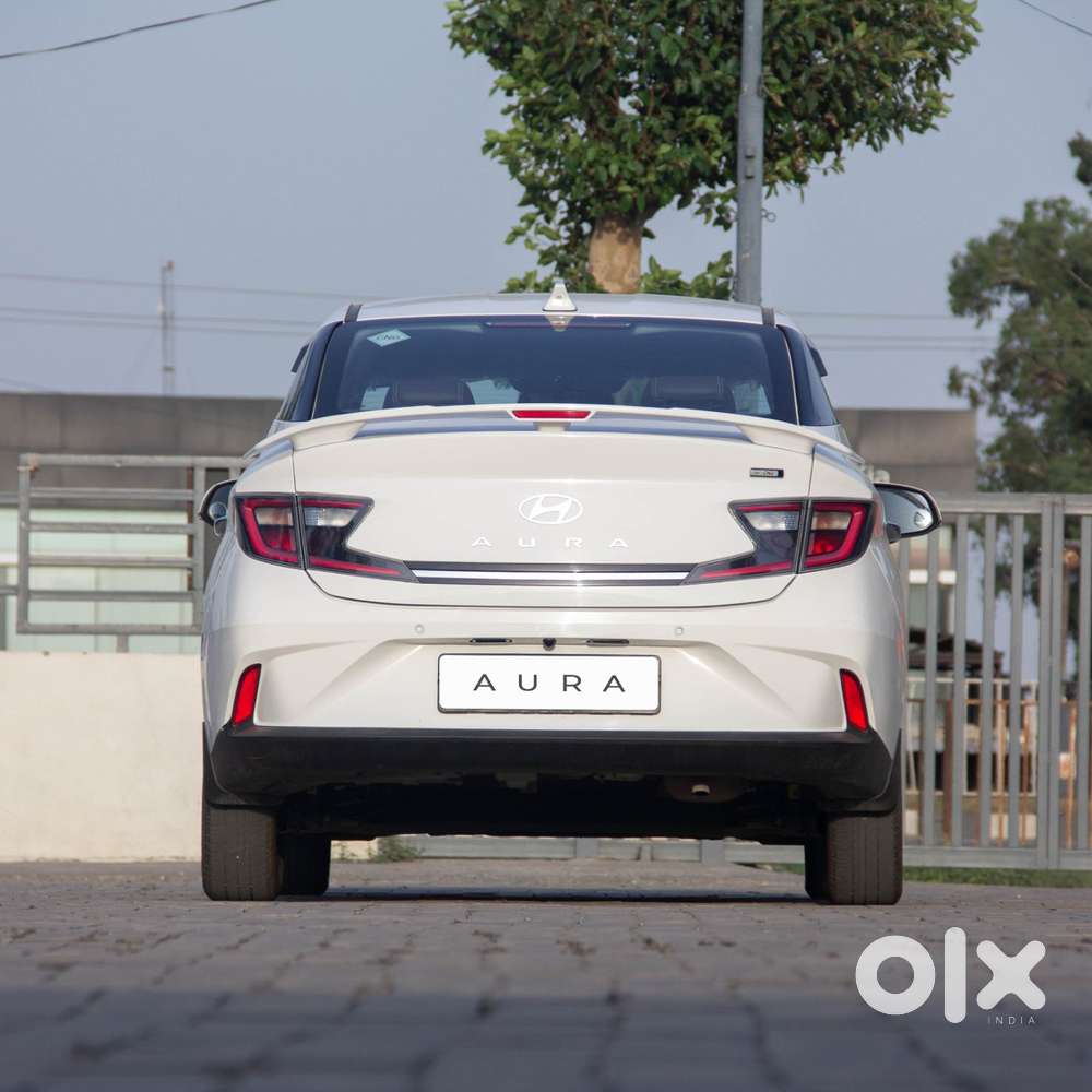 Hyundai Aura 1.2 Sx Cng, 2024, Cng & Hybrids