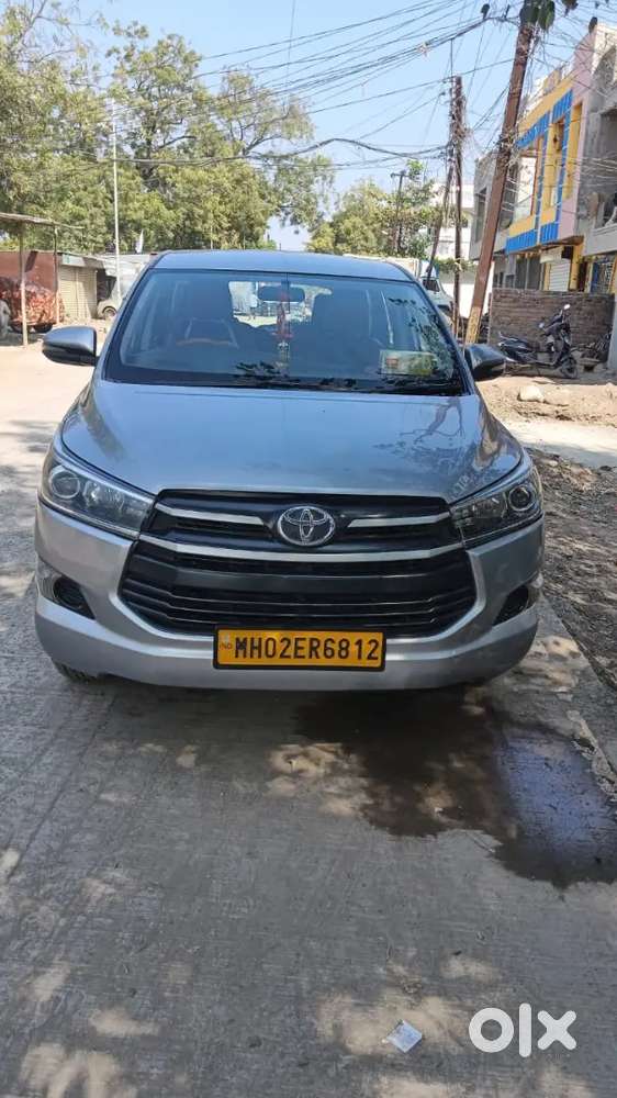 Toyota Innova Crysta 2018 Diesel 210000 Km Drive