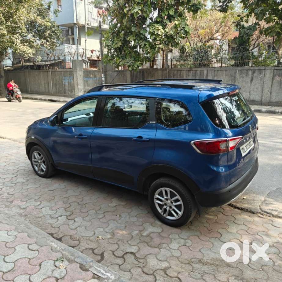 Renault Triber Rxz, 2021, Petrol