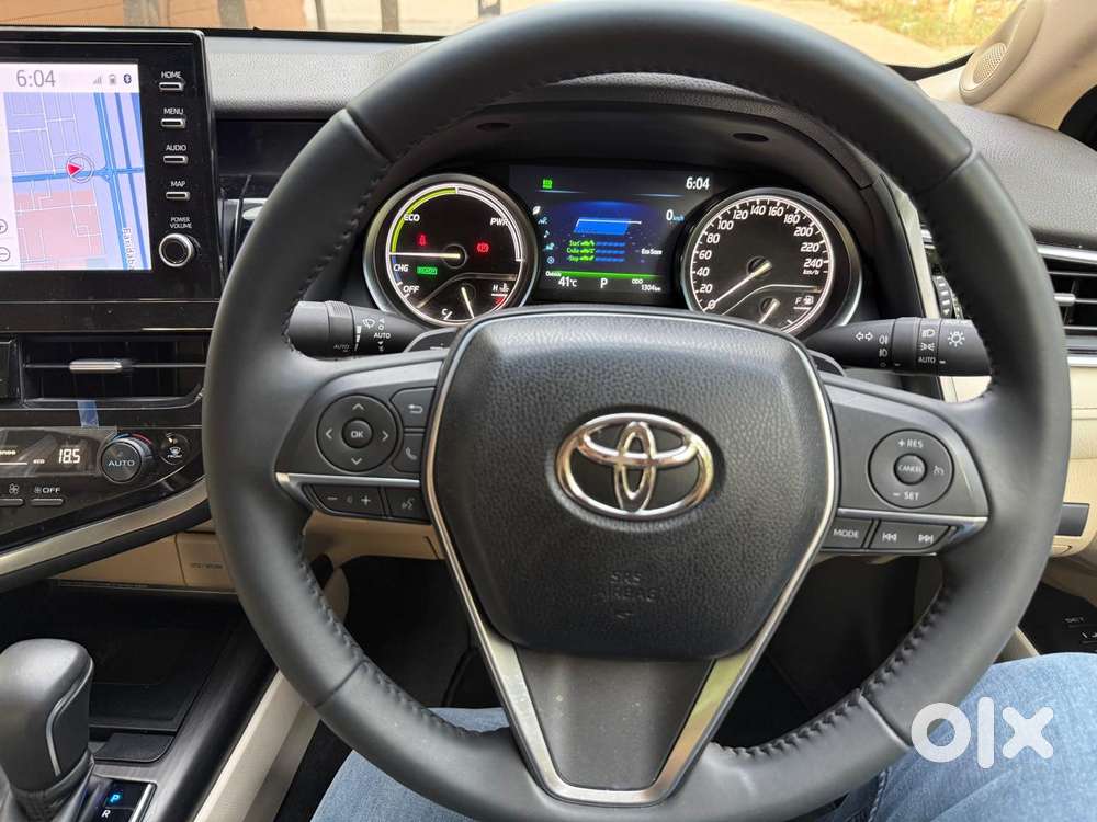 Toyota Camry Hybrid, 2024, Petrol