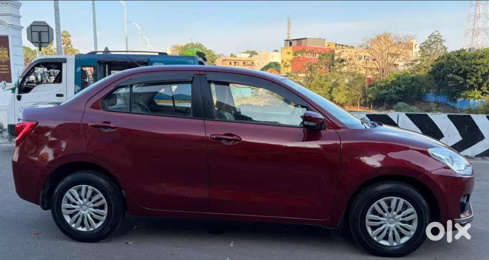 Maruti Suzuki Dzire 1.2 Vxi Amt, 2017, Petrol
