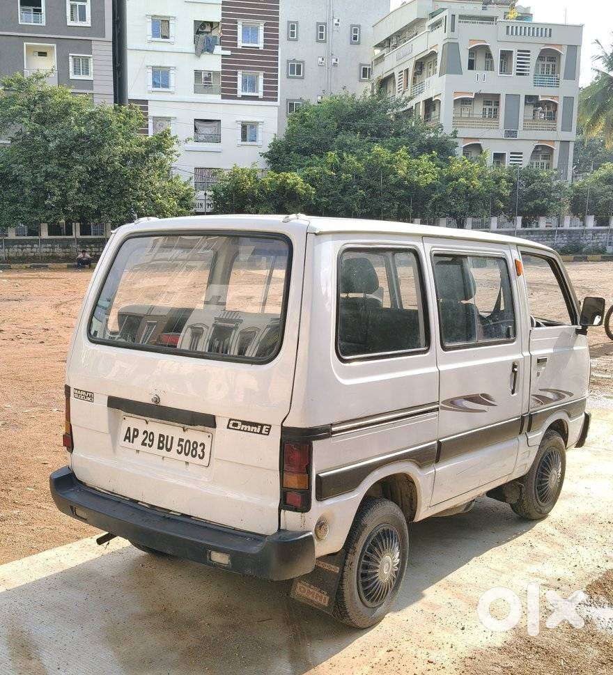 Maruti Suzuki Omni 8 Seater, 2013, Petrol