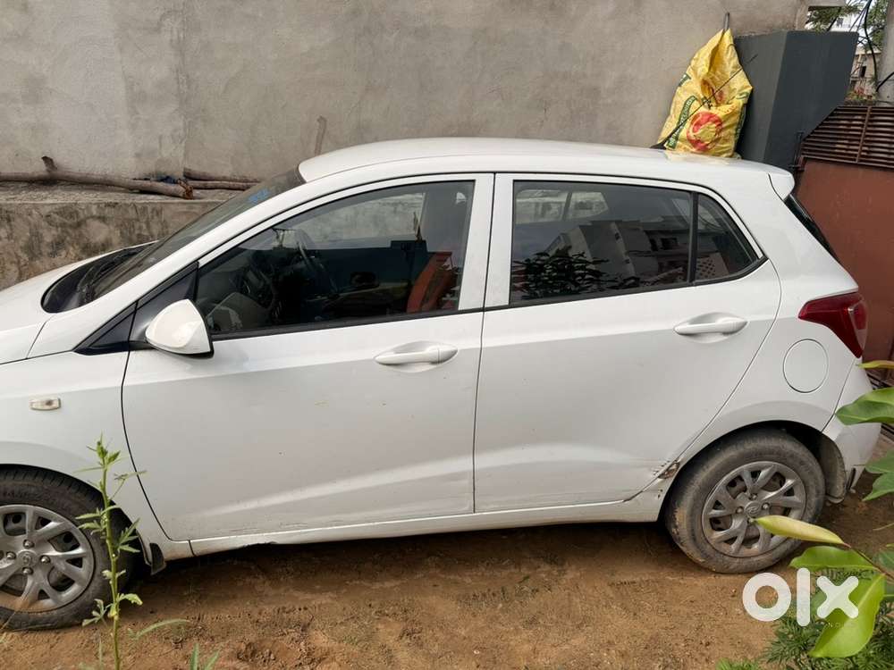 Hyundai Grand I10 Sportz Petrol 2018