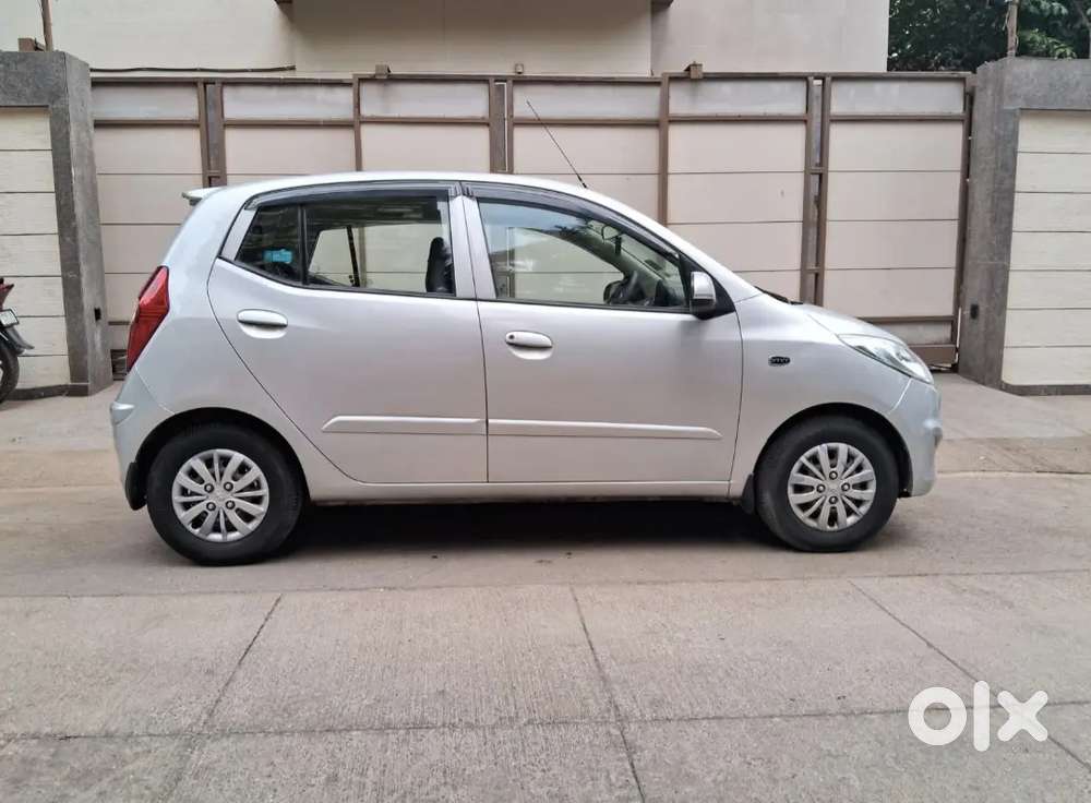 2014 Hyundai I10 Sports First Owner Driven 49000 Kms For Rs 2,45,000/-