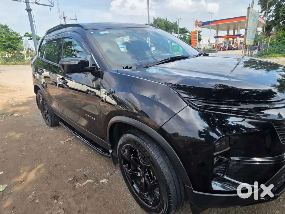 Tata Safari 7s 2024 Top End Model Push Start Button Sunroof Full Top