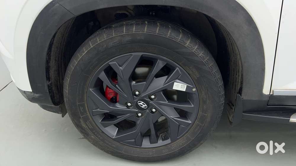 Hyundai Creta Sx (o) 1.5 Petrol Cvt Knight, 2023, Petrol
