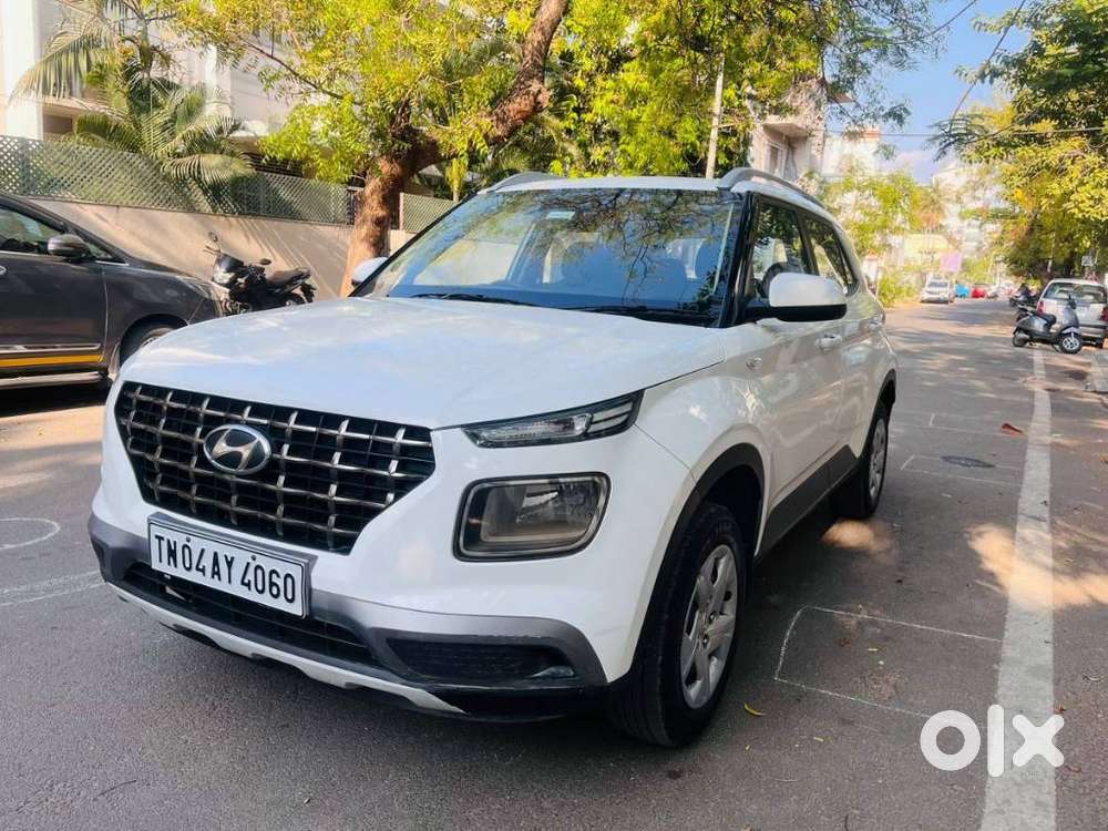 Hyundai Venue 1.2 S Plus, 2021, Petrol