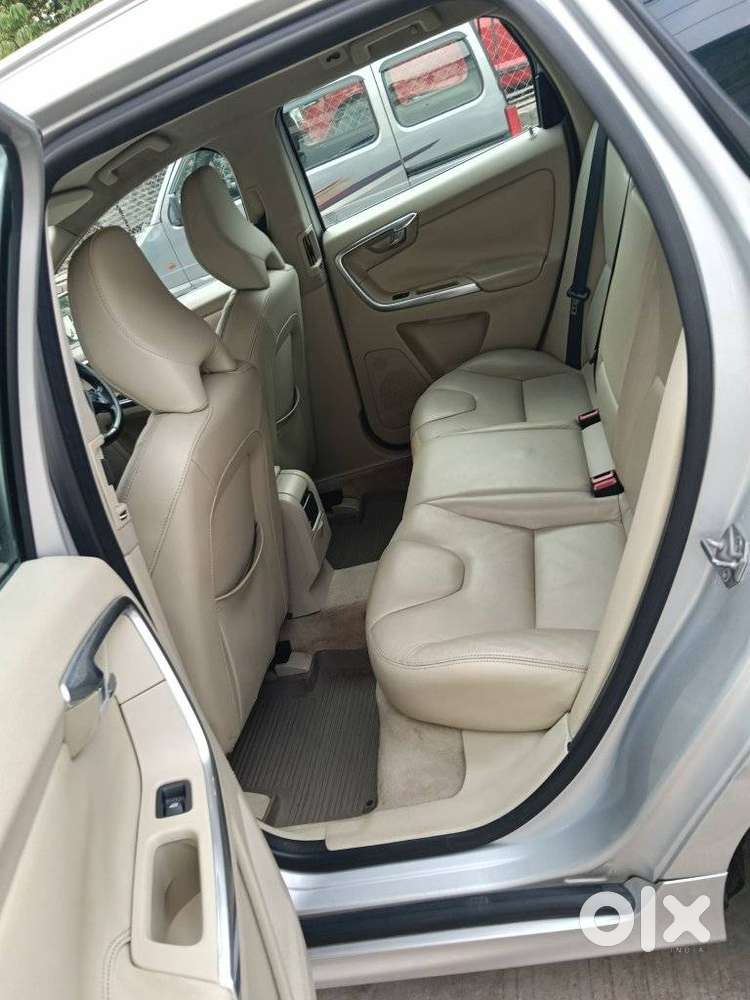 Volvo Xc60 Momentum D4, 2016, Diesel