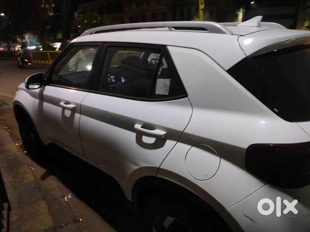 Hyundai Venue 2020 Petrol 36500 Km Driven A One Condition