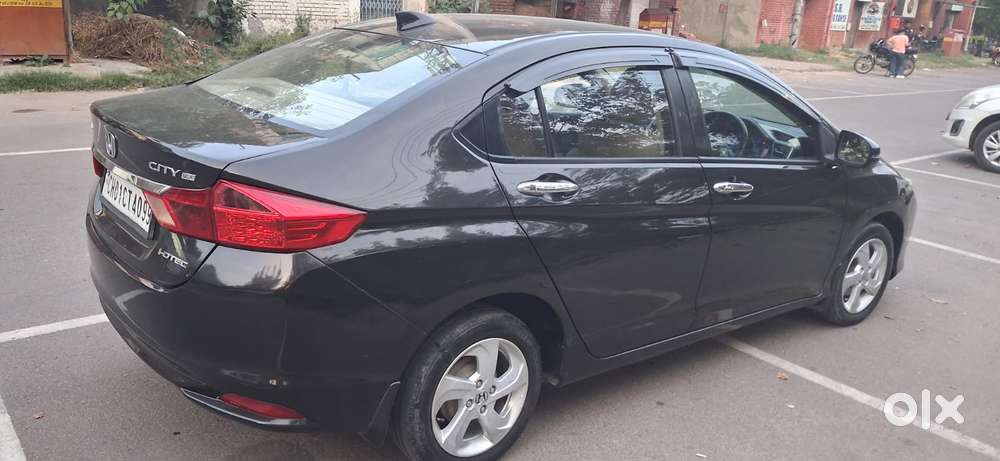 Honda City 1.5 V Mt Sunroof, 2015, Diesel