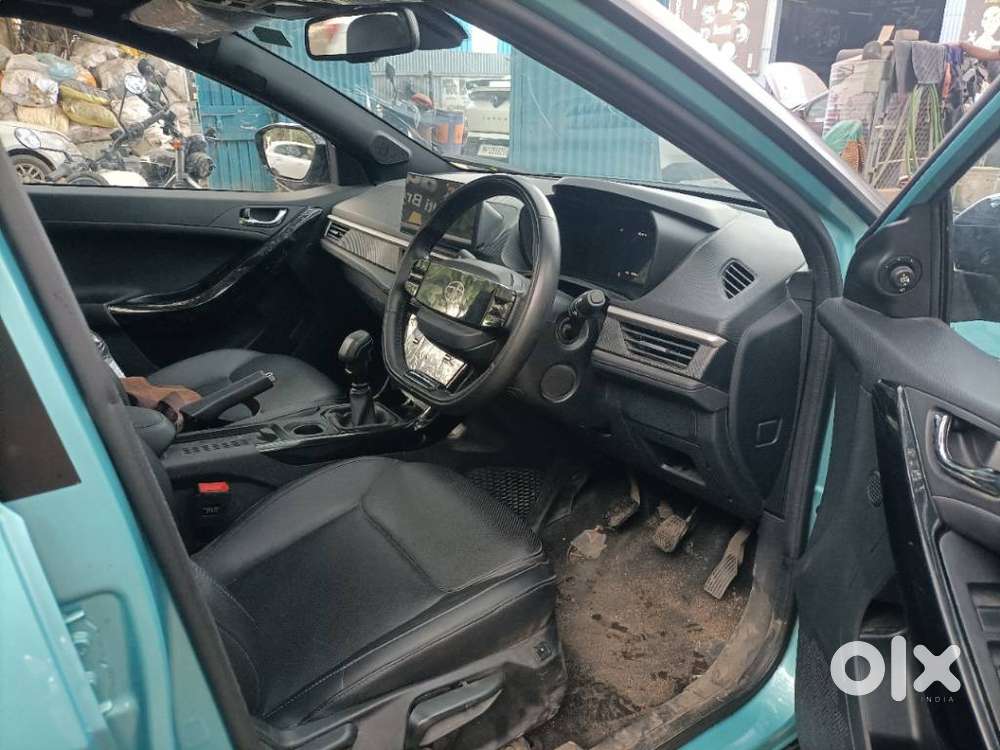 Tata Nexon Fearless Plus S Purple 1.2 Revotron Petrol 7dca Dt, 2025,..