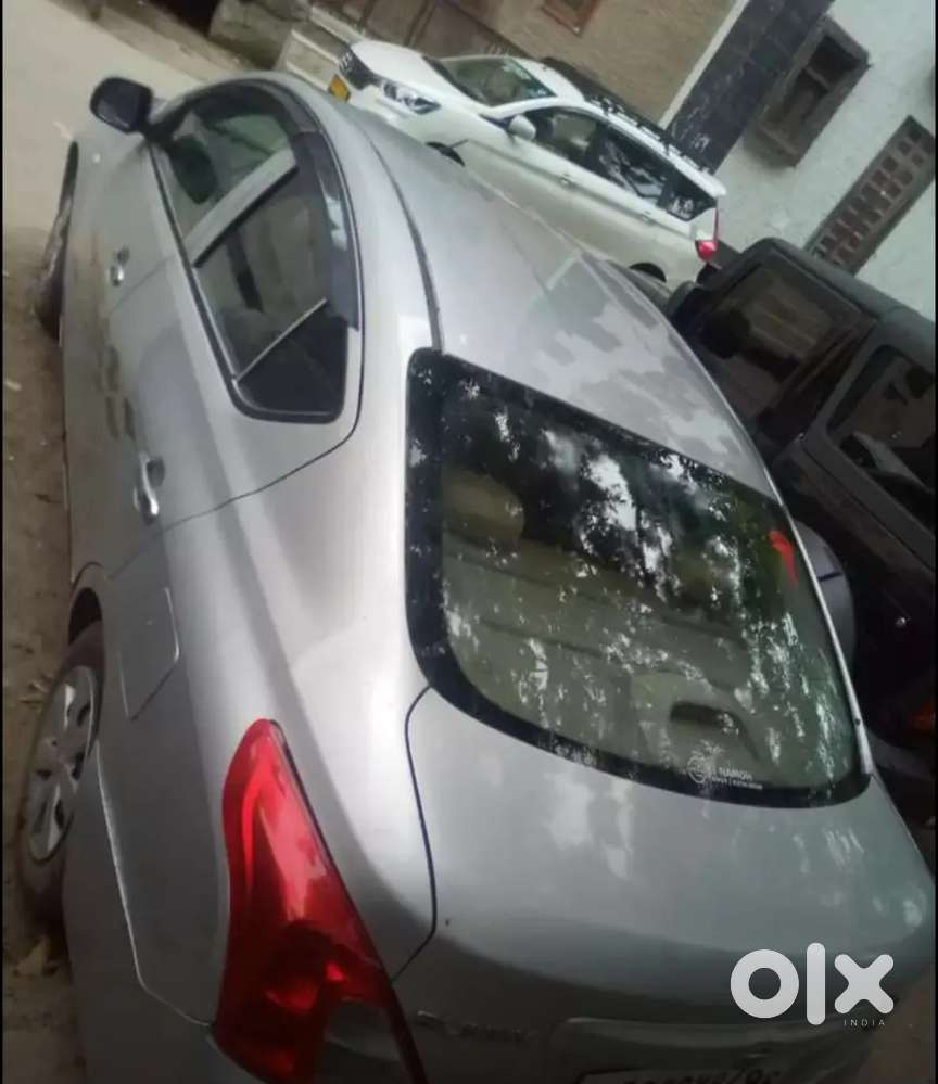 Nissan Sunny Petrol 2013