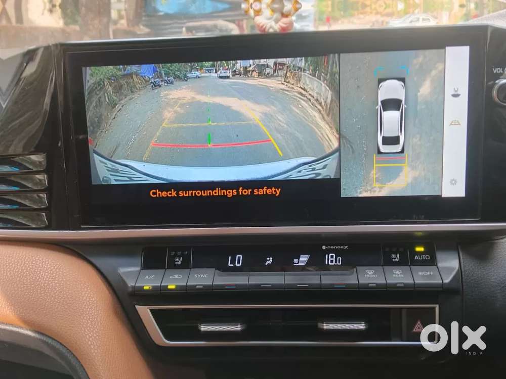 Toyota Camry, 2025, Petrol
