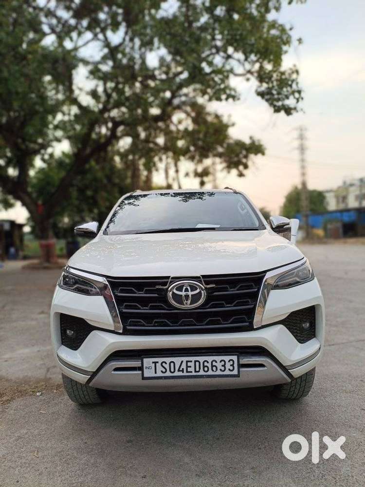 Toyota Fortuner 4x2 At 2.8 Diesel, 2021, Diesel