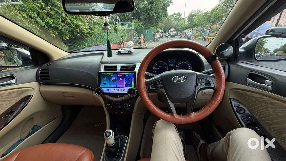 Hyundai Fluidic Verna 2015
