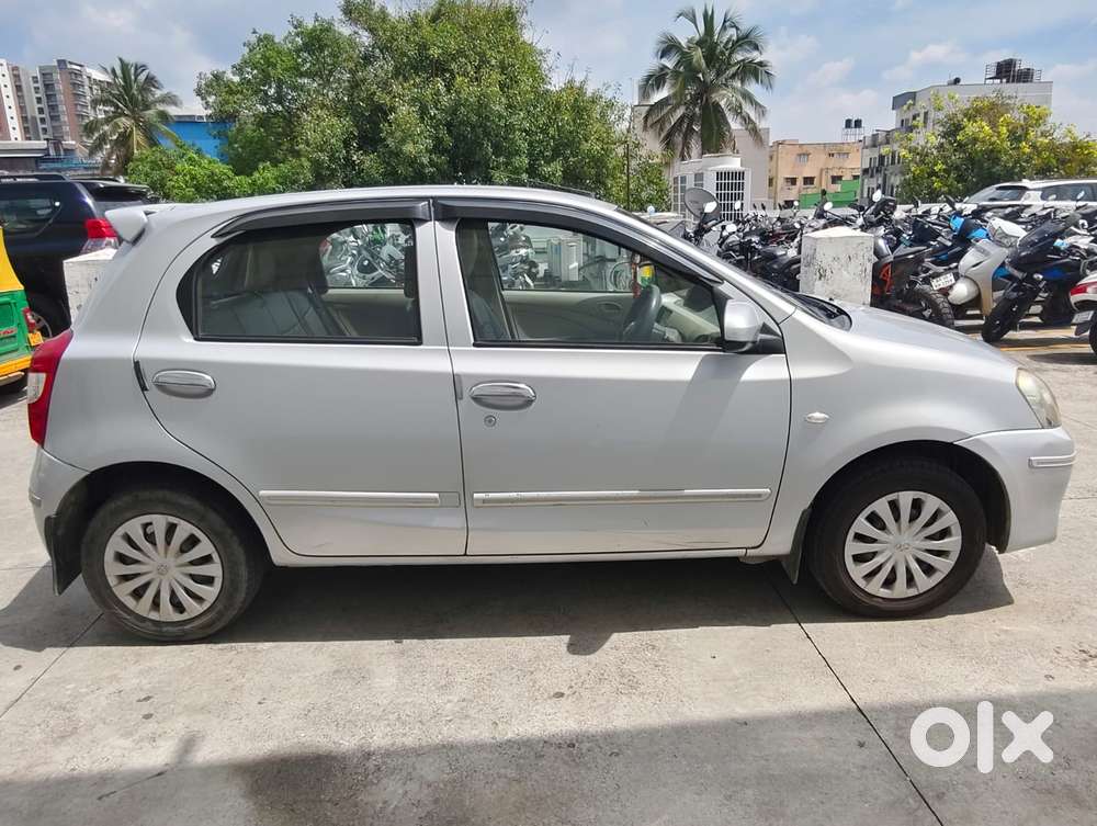 Toyota Etios Liva 1.2 GX, 2015, Petrol