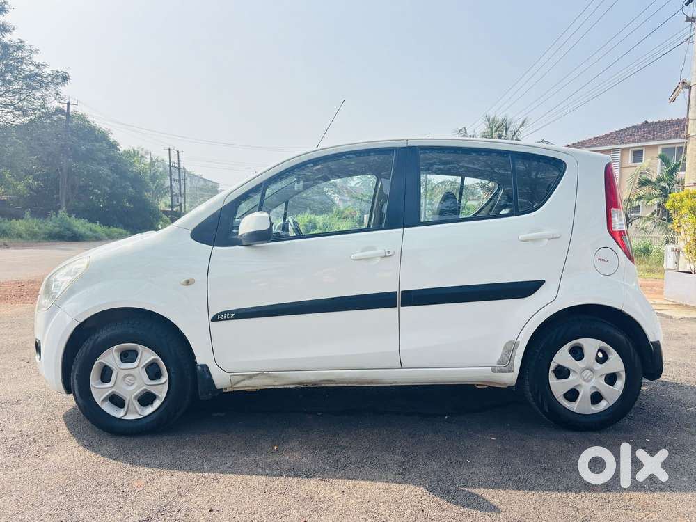 Maruti Suzuki Ritz Vxi, 2012, Petrol