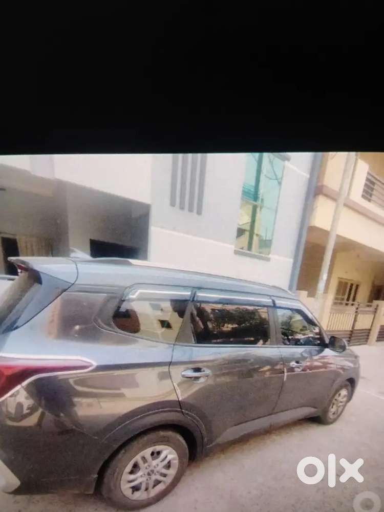 Kia Carens Diesel Manual 2024