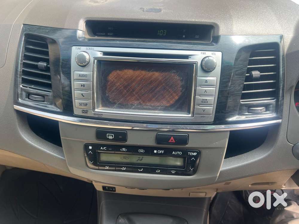 Toyota Fortuner 4x2 Manual, 2013, Diesel