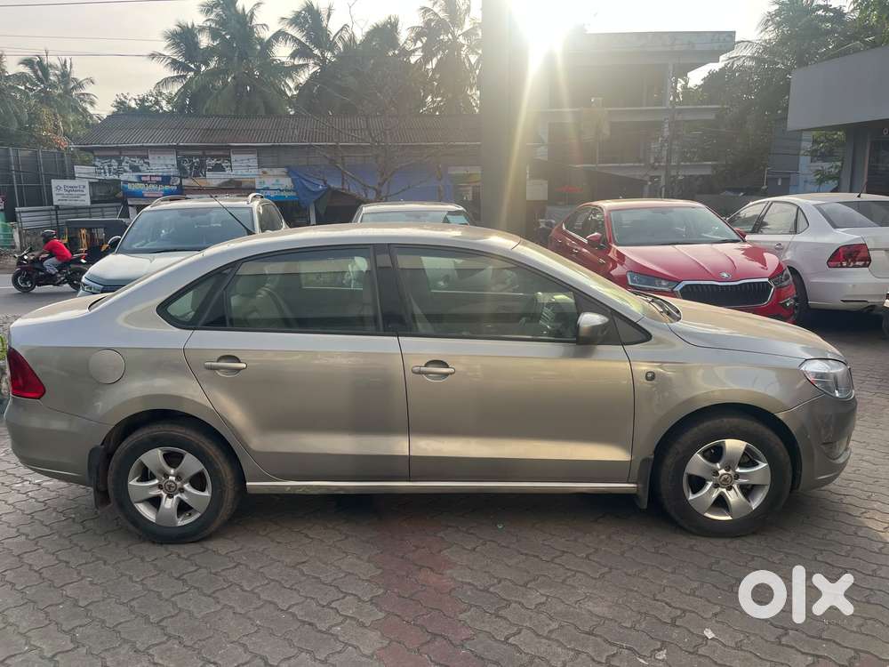 Skoda Rapid 1.6 Tdi Ambition, 2012, Diesel