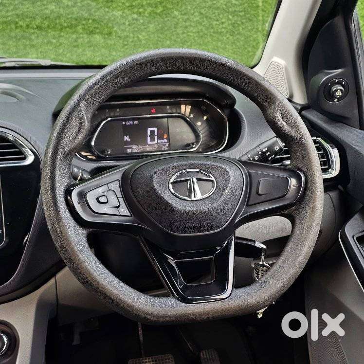 Tata Tiago 1.2 Revotron Xza, 2021, Petrol