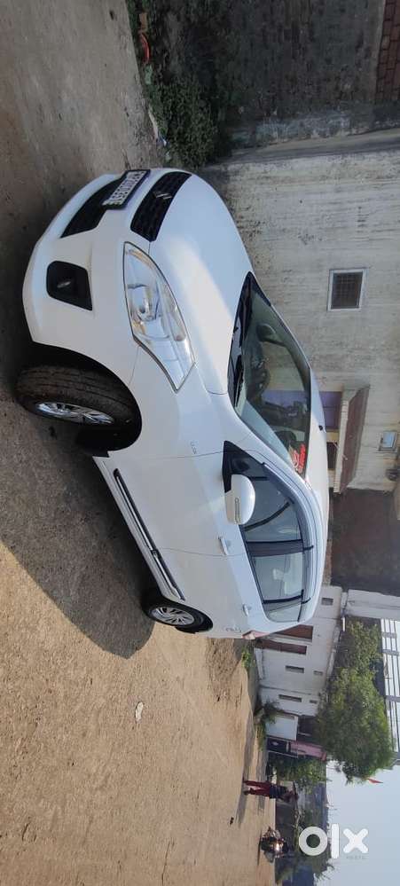 Maruti Suzuki Ertiga Vdi Shvs, 2013, Diesel