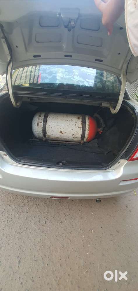 Maruti Suzuki Swift Dzire, 2011, Cng & Hybrids