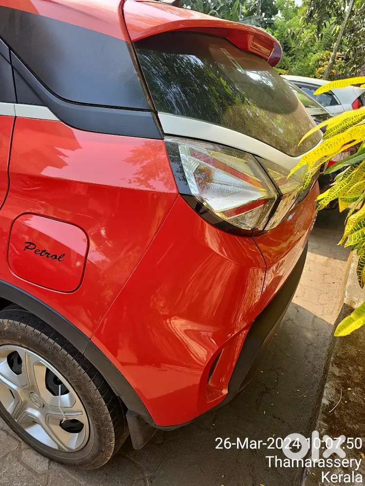 Tata Nexon Xm Petrol 2021