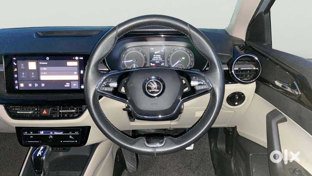 Skoda Slavia Style Matte 1.0 Tsi At, 2024, Petrol